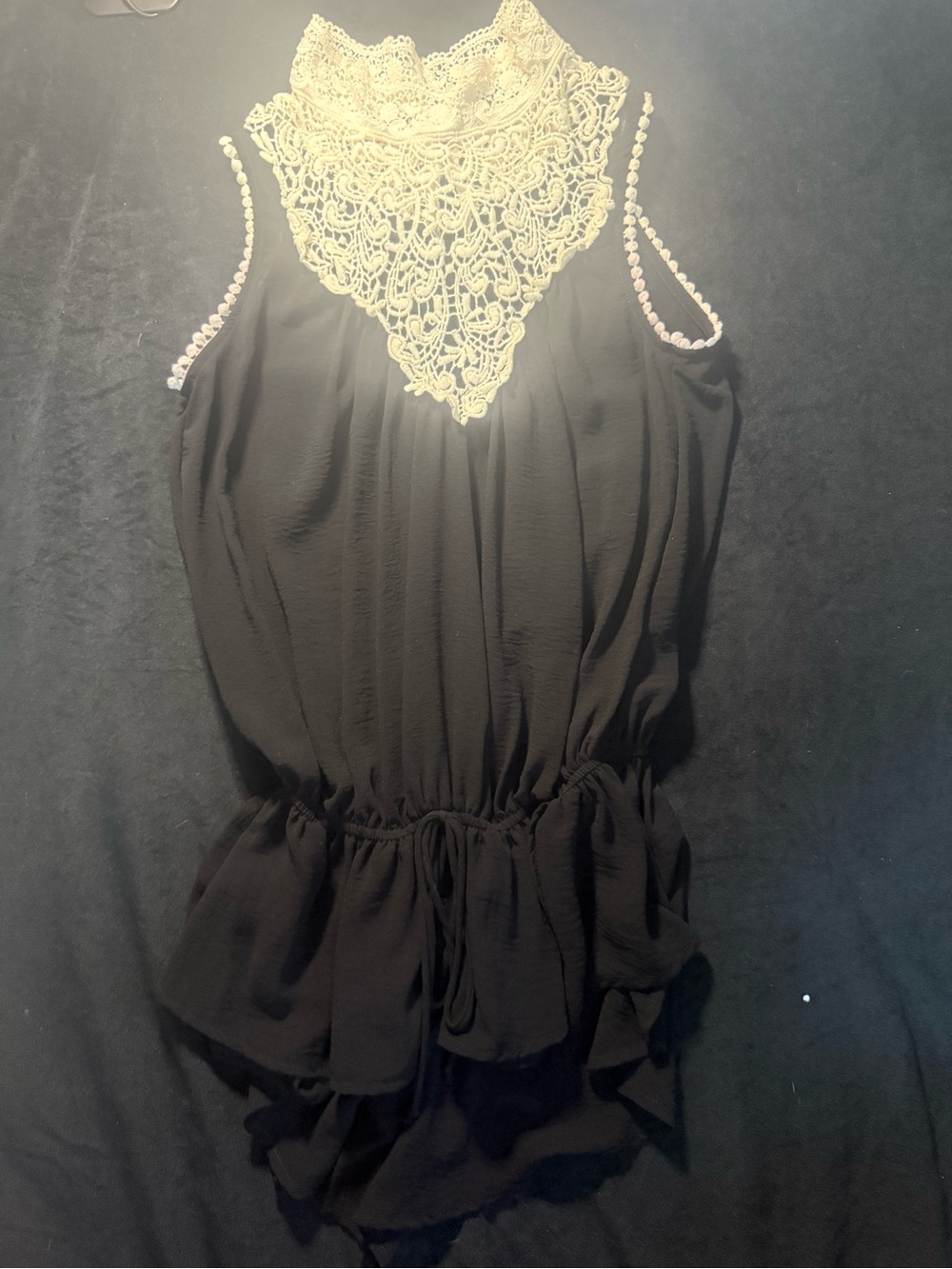 Wildfox Black and Cream Crochet Lace Top - Picture 4 of 10